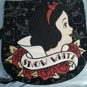loungefly x Disney Snow white crossbody bag